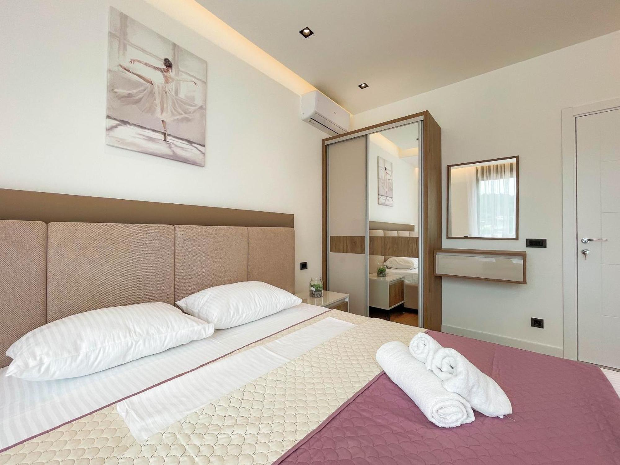 B&B Lovac Hasa 2 อุลซิน ภายนอก รูปภาพ