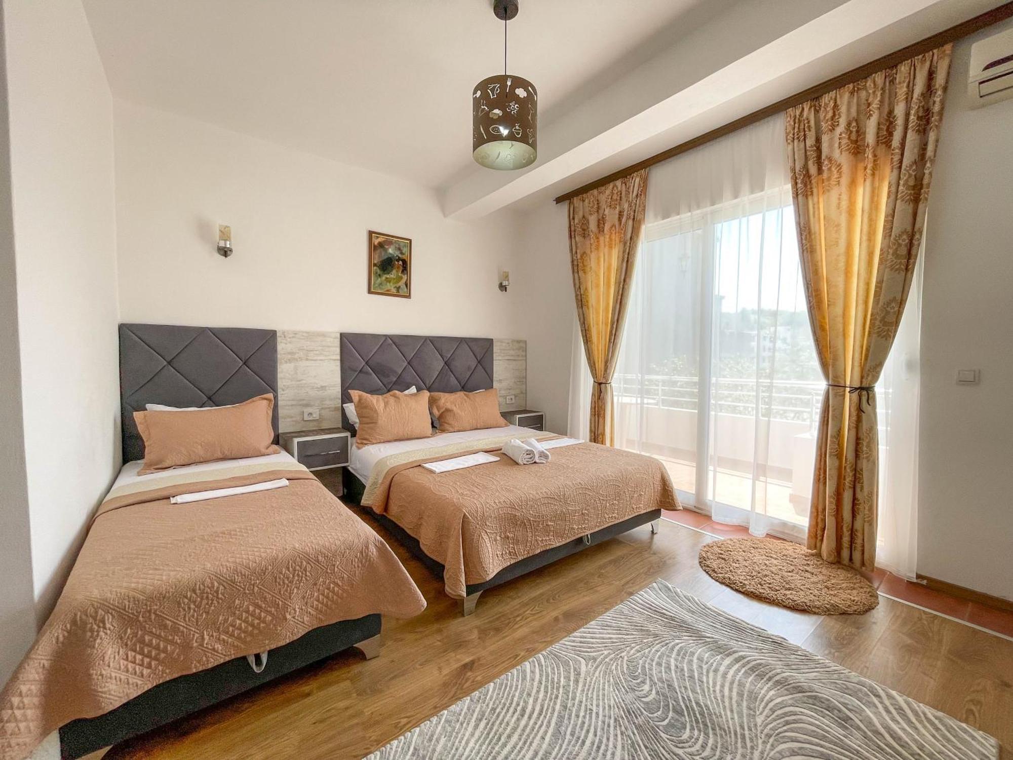 B&B Lovac Hasa 2 อุลซิน ห้อง รูปภาพ